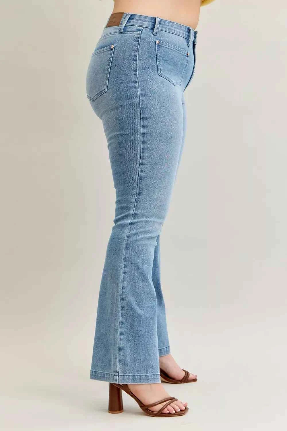 Judy Blue Full Size Mid Rise Bootcut Jeans with Contrast Wash & Front Patch Pockets Plus Size
