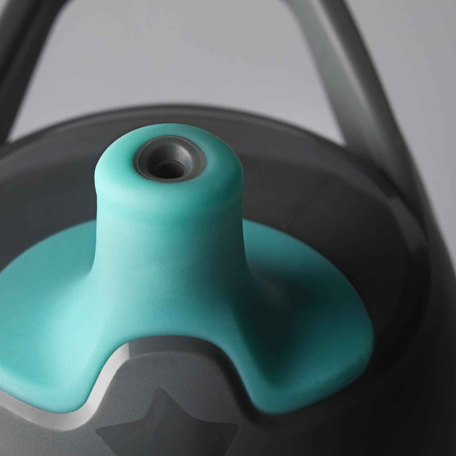 Tommee Tippee Insulated 9oz Sporty Spout Toddler Water Bottle, No Spill, Sippy Cups for Toddlers 1-3, Two-Piece Valve Helps Stop Spills, Light Blue & Orange, BPA Free, Pack of 2