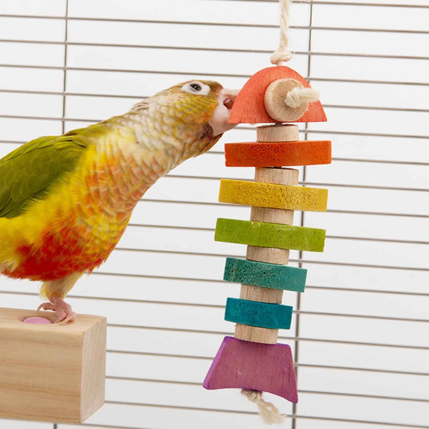 Bird toys & Bird Perch, Bird Wooden Block Chewing Toy Parrot Foraging & Puzzle Toys Bird Cage Accessories for Conures Parakeets Cockatiels Lovebirds African Grey Macaws (Revolving Christmas Tree)
