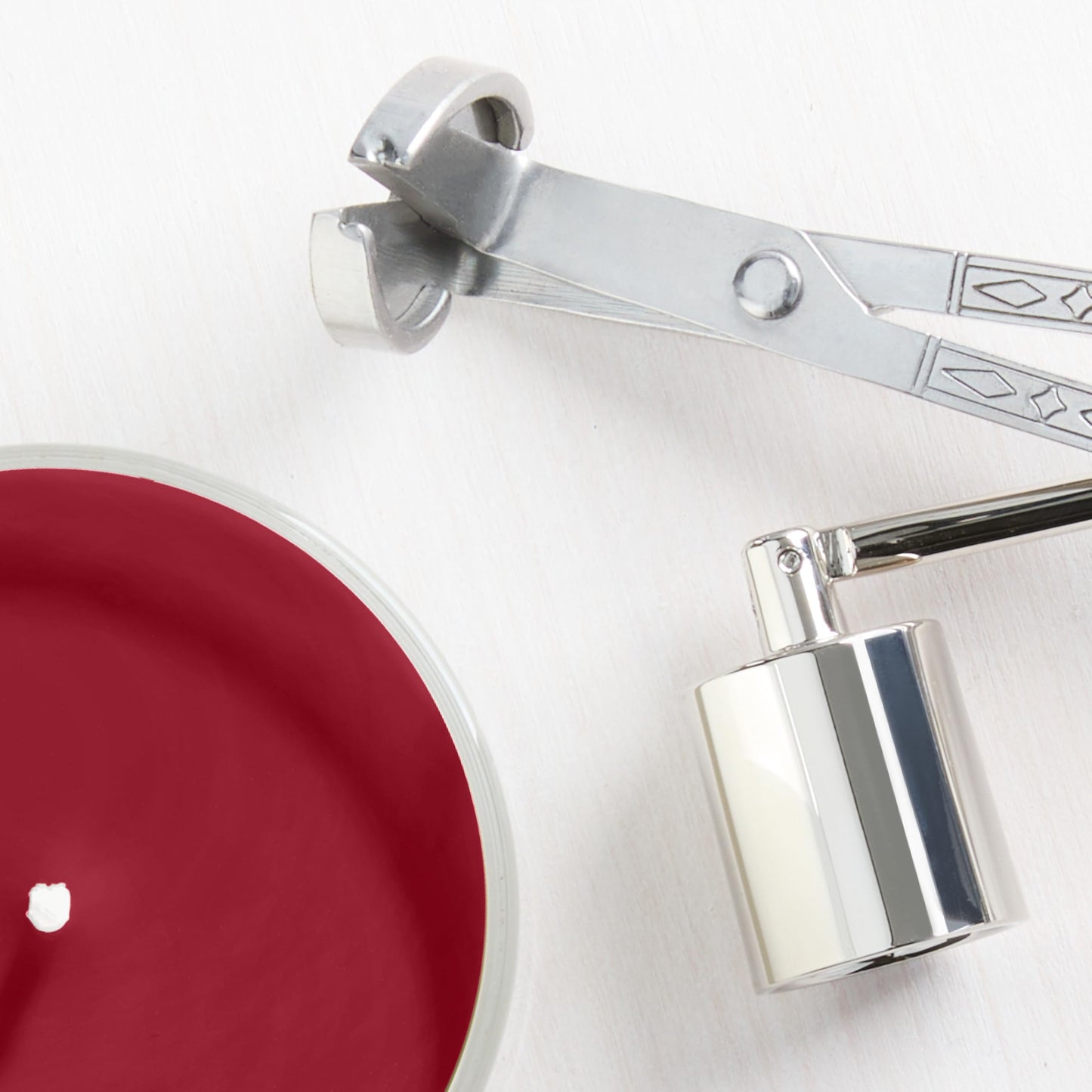 Yankee Candle, Balsam & Cedar Fall Scented Candle, 22oz Large Jar with up to 150 Hour Burn Time jlhbookstore.store