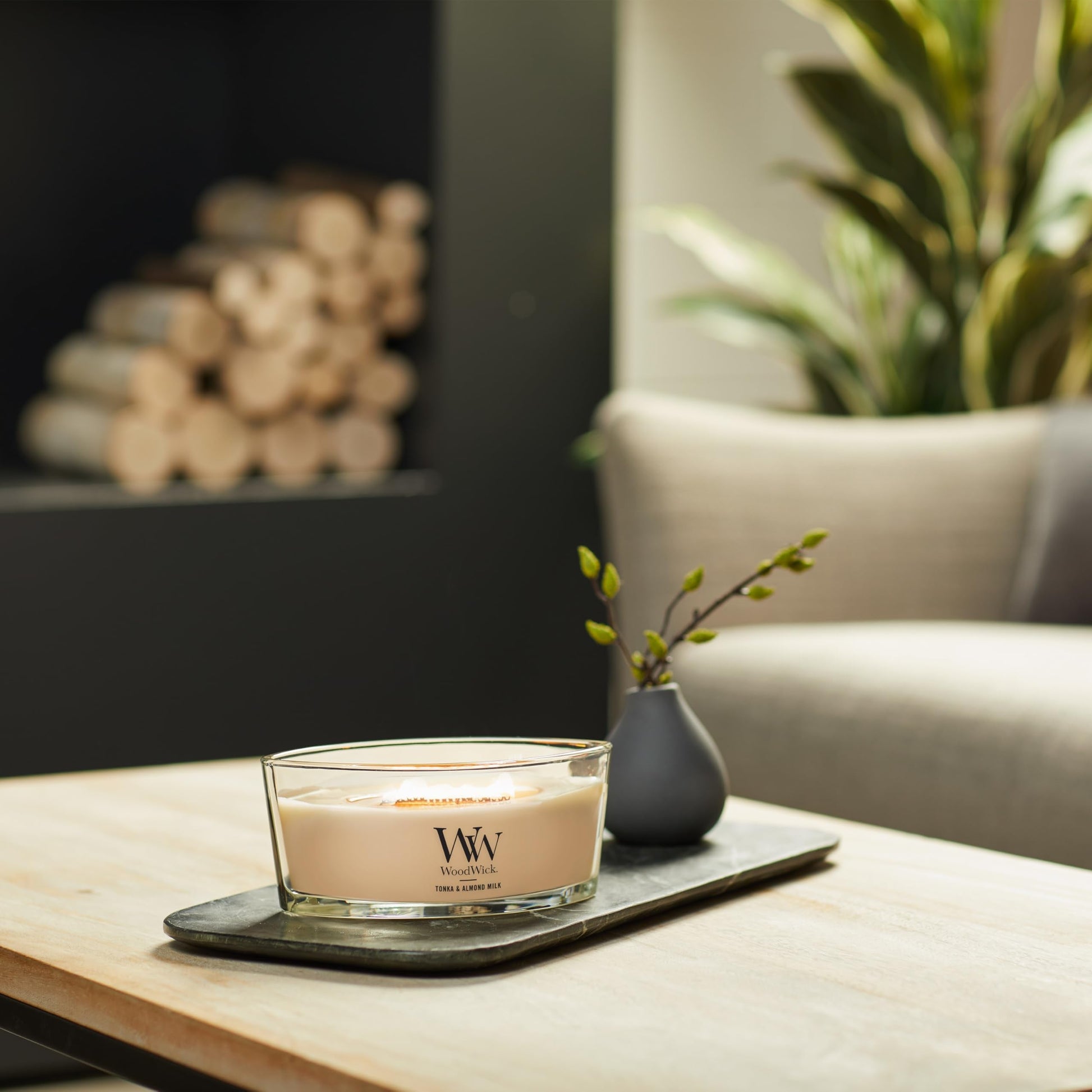 WoodWick Cinnamon Chai Holiday Candle Gifts for Women and Men, 9.7 oz Medium Hourglass Candle with Crackling Wick jlhbookstore.store