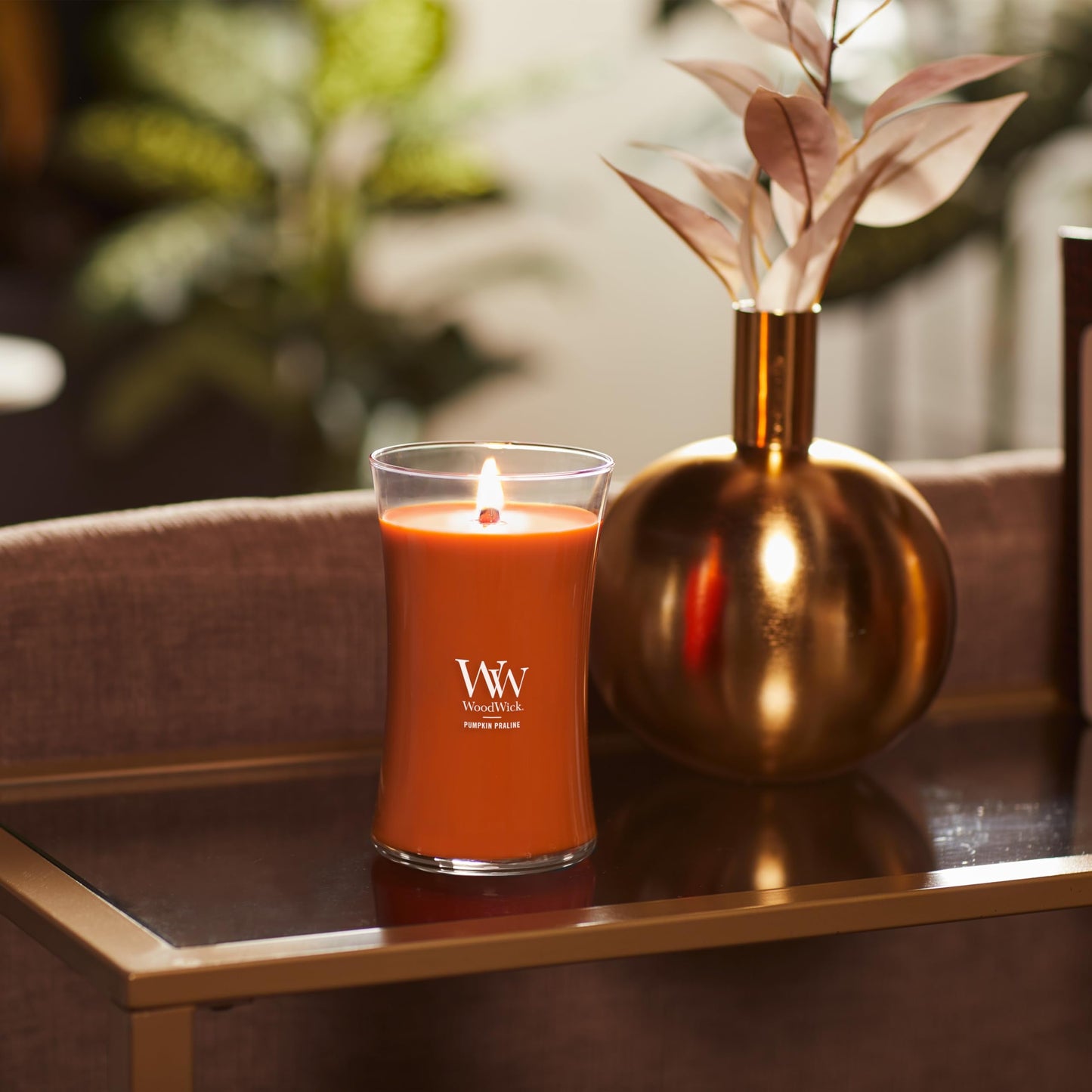 WoodWick Cinnamon Chai Holiday Candle Gifts for Women and Men, 9.7 oz Medium Hourglass Candle with Crackling Wick jlhbookstore.store