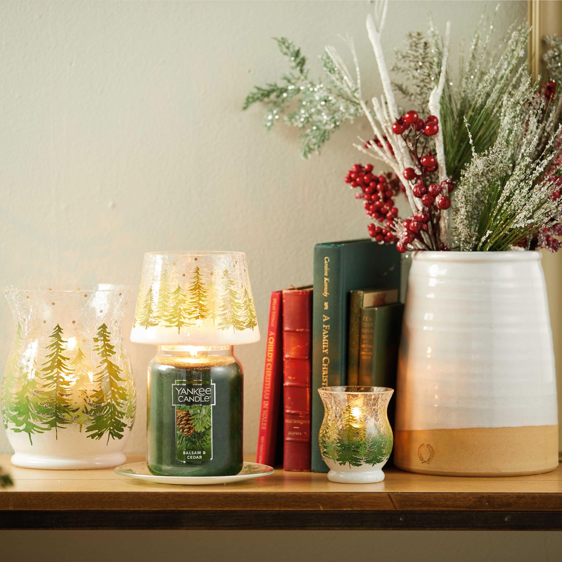 Yankee Candle, Balsam & Cedar Fall Scented Candle, 22oz Large Jar with up to 150 Hour Burn Time jlhbookstore.store