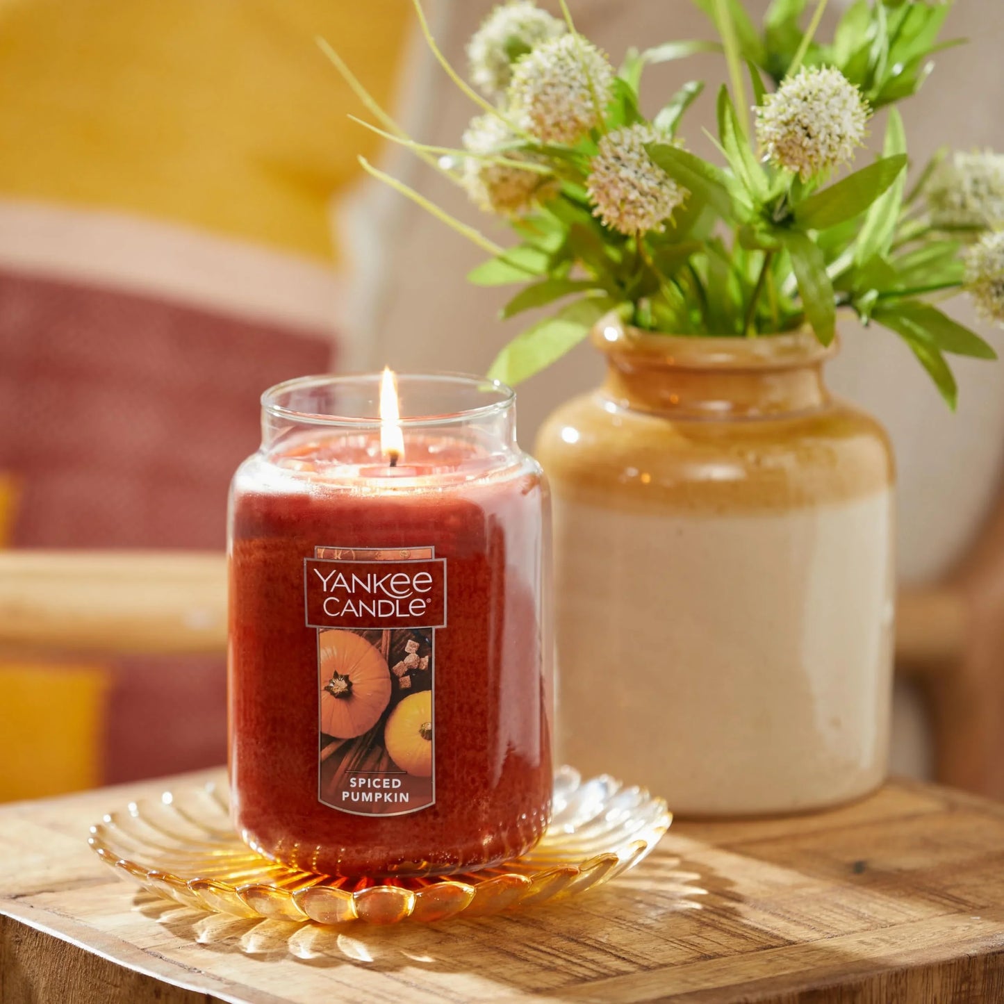 Yankee Candle Autumn Wreath, Fall Scented Candle, 22oz Large Jar with up to 150 Hour Burn Time - Jlhbookstore.store
