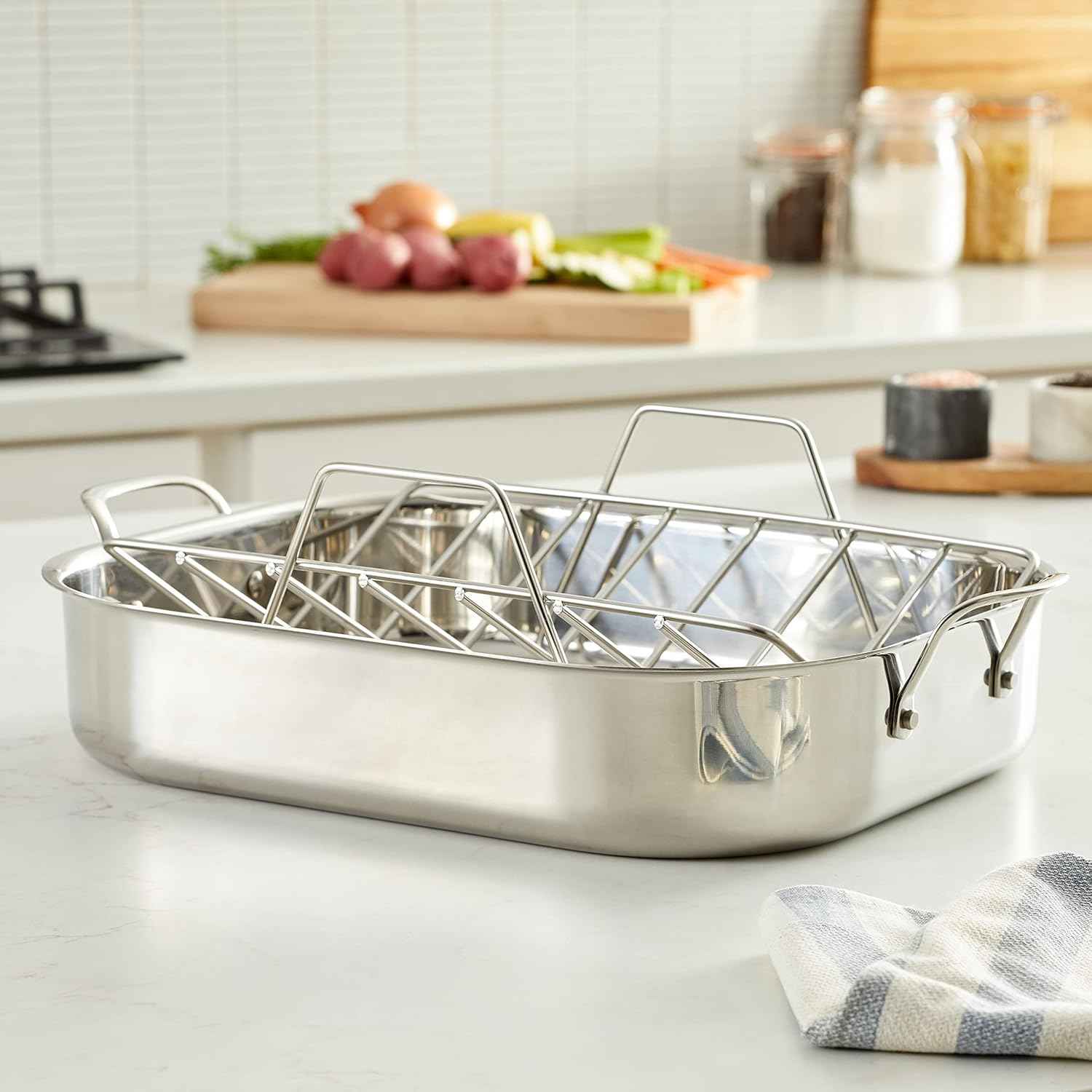 Amazon Basics Stainless Steel Rectangular Roasting Pan with Rack, 16 in