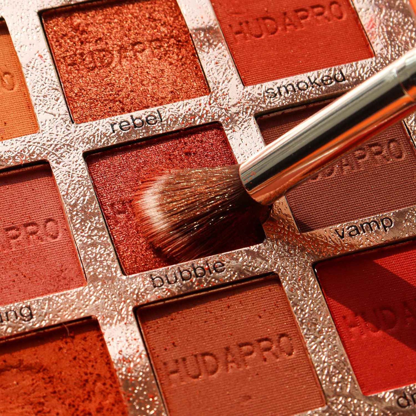 BEAKEY Makeup Brushes Set, Professional Foundation Eyeshadow Concealer Blush Powder Bronzer Applicator, 2 Blender Sponge with Beauty Paper Case stocking stuffers