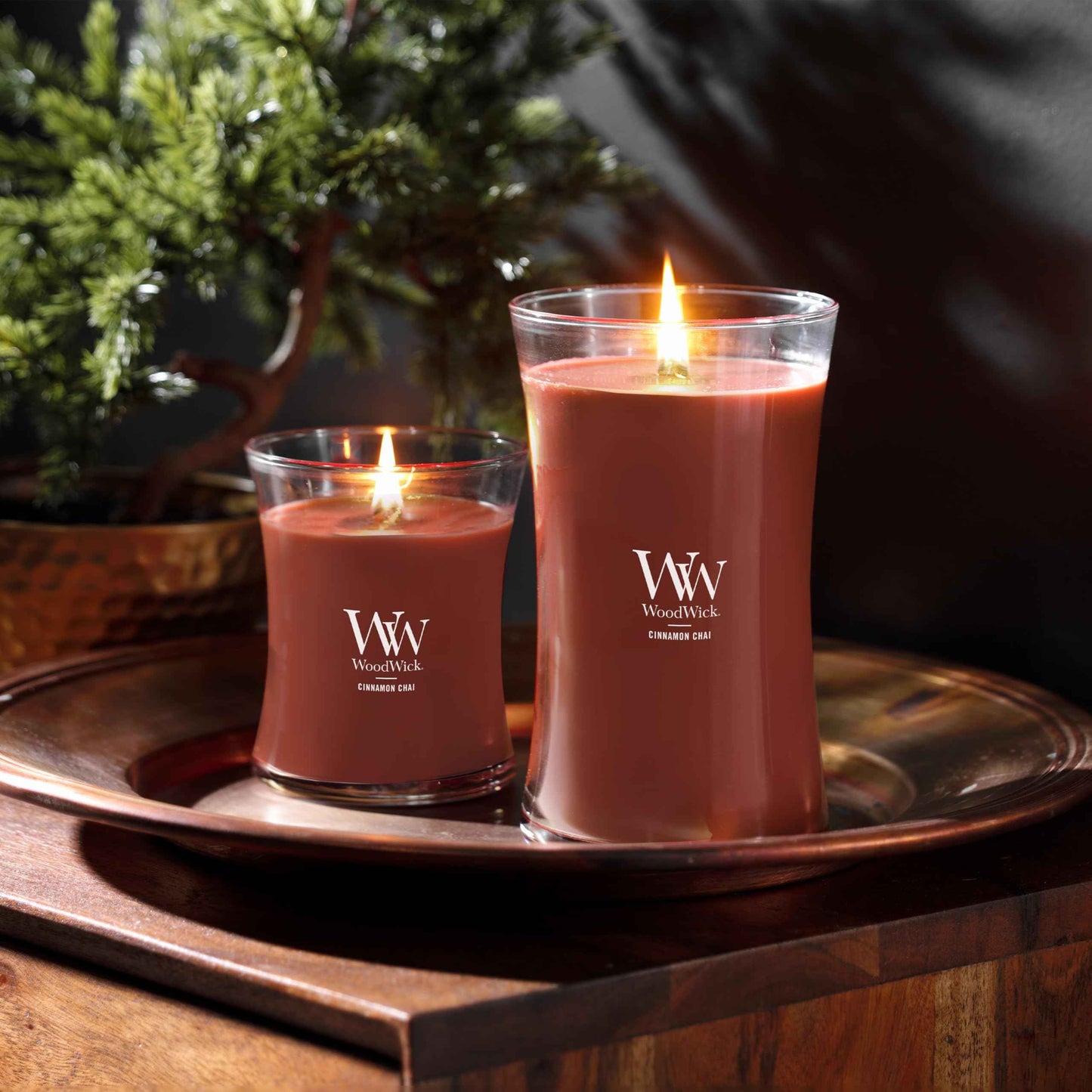 WoodWick Cinnamon Chai Holiday Candle Gifts for Women and Men, 9.7 oz Medium Hourglass Candle with Crackling Wick