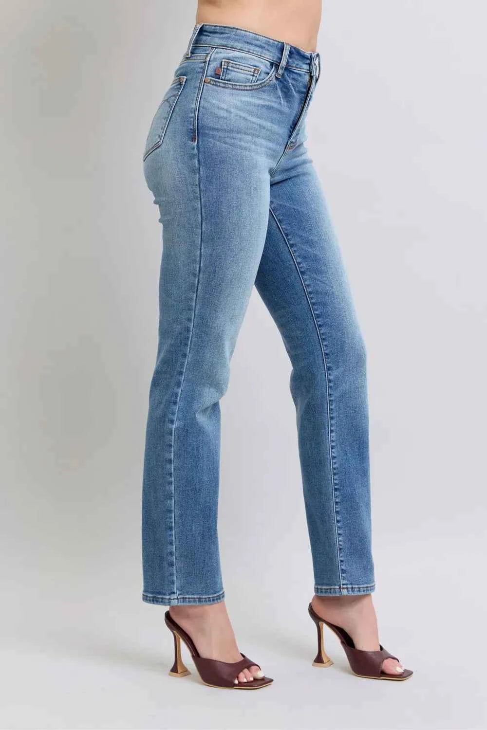 Judy Blue Full Size Run Vintage Wash Thermal Straight Jeans