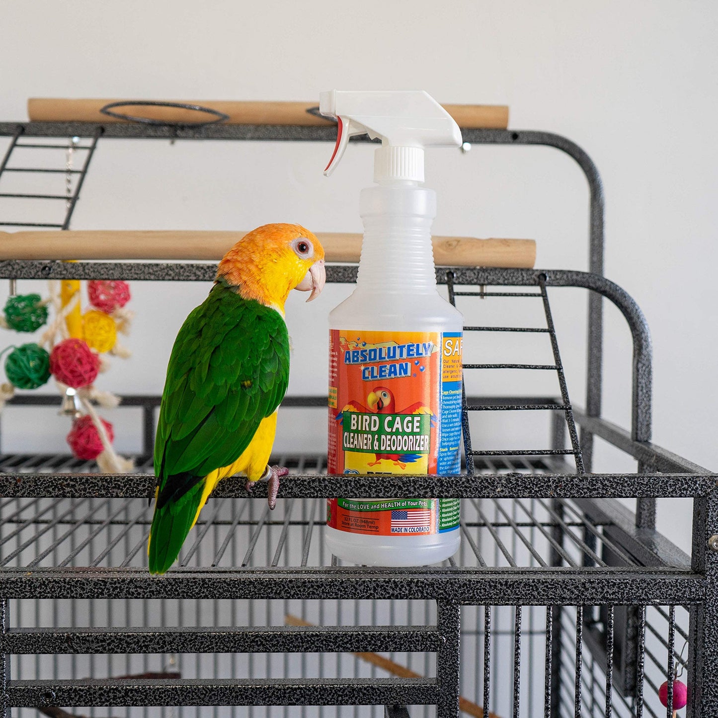 Absolutely Clean Amazing Bird Cage Cleaner and Deodorizer - Just Spray/Wipe - Safely & Easily Removes Bird Messes Quickly and Easily - Made in The US - Fragrance Free (16oz Pack of 1)